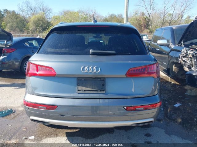 WA1CNAFY7K2094400 Audi Q5 45 Premium