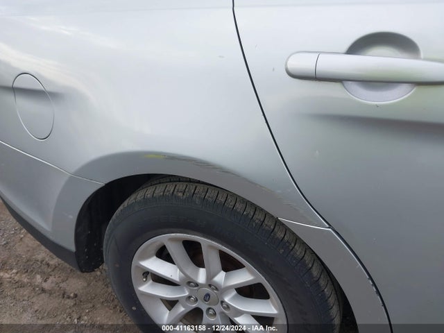 1FAHP2D87FG127991 Ford TAURUS SE
