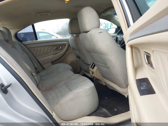 Ford TAURUS SE 2015 1FAHP2D87FG127991 Image 8