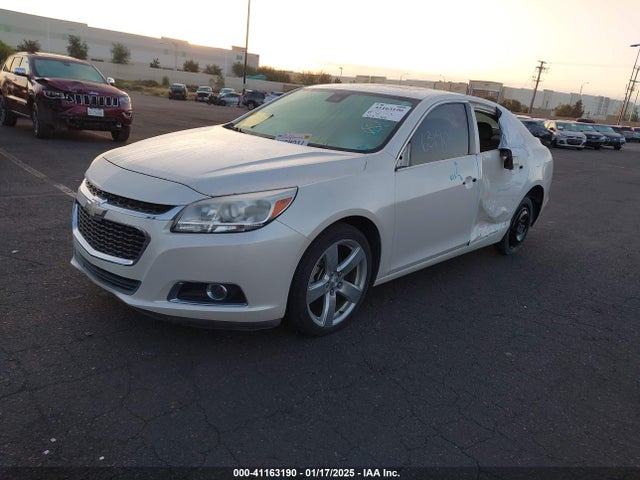 Chevrolet Malibu 2lz 2014 1G11J5SX0EF227243 Image 2