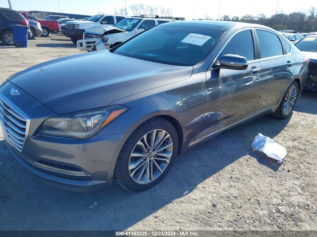 Hyundai Genesis 3.8 2015 KMHGN4JE3FU057405 Image 2