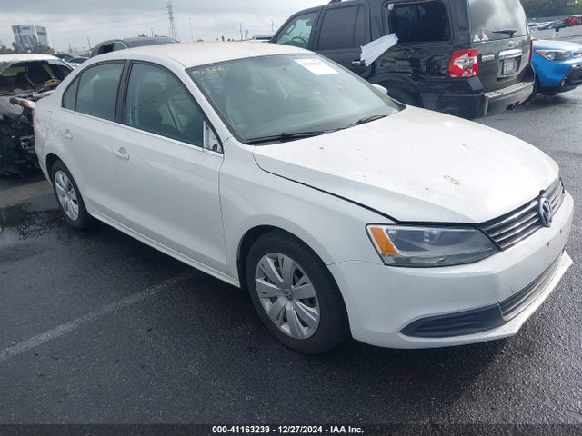 Продаж на аукціоні авто 2013 Volkswagen Jetta 2.5l Se, vin: 3VWDP7AJ3DM206250, номер лоту: 41163239
