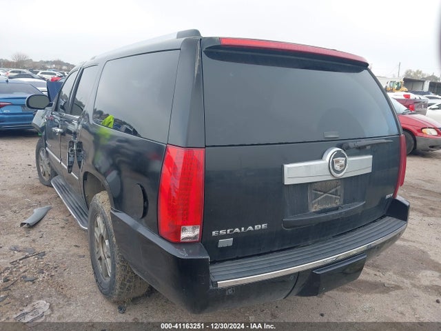 2007 CADILLAC ESCALADE ESV 1GYFK66887R224301 Photo 2