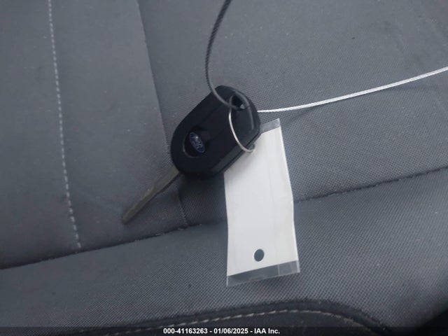 Ford ESCAPE S 2017 1FMCU0F7XHUD24515 Image 11