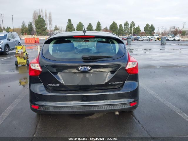 1FADP3N20EL111832 Ford Focus Titanium