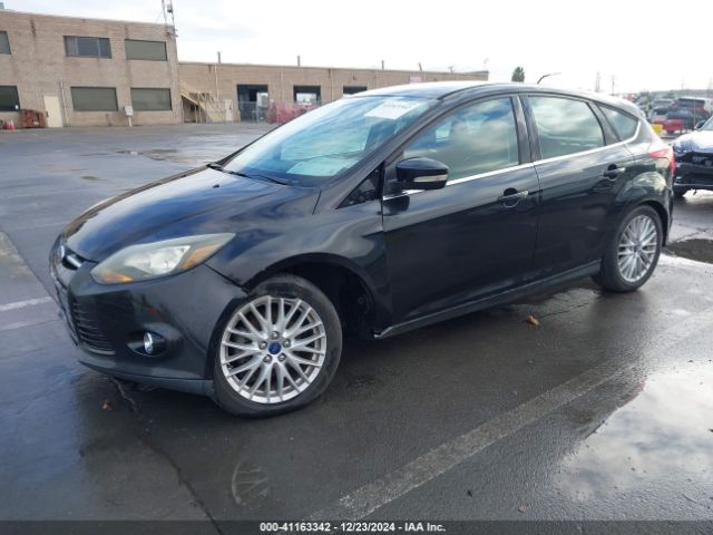 1FADP3N20EL111832 Ford Focus Titanium