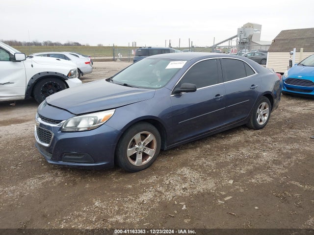 Chevrolet MALIBU LS 2015 1G11B5SL2FF166389 Image 2