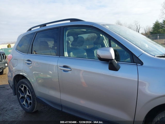 Subaru Forester 2.0xt Touring 2014 JF2SJGPC0EH503469 Image 13