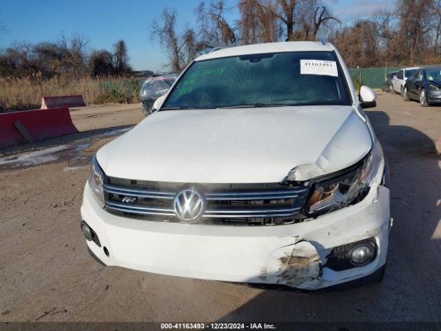 WVGAV7AX0GW073656 Volkswagen Tiguan R-line