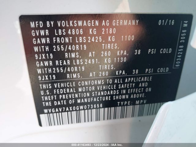 WVGAV7AX0GW073656 Volkswagen Tiguan R-line