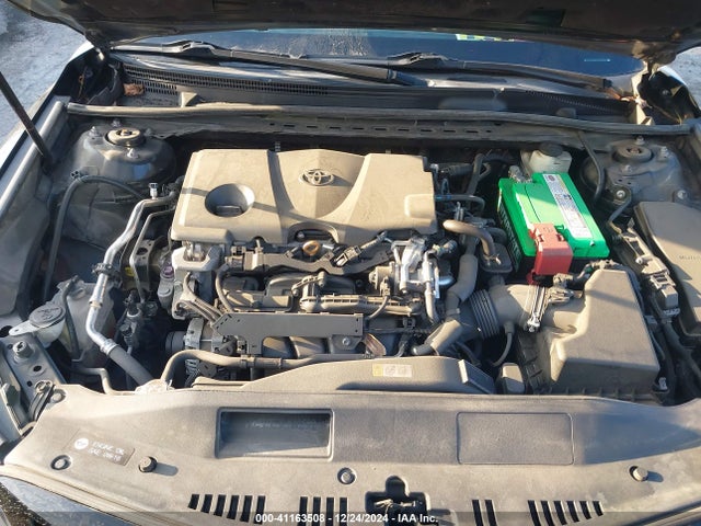 4T1B11HK5JU114079 Toyota CAMRY SE