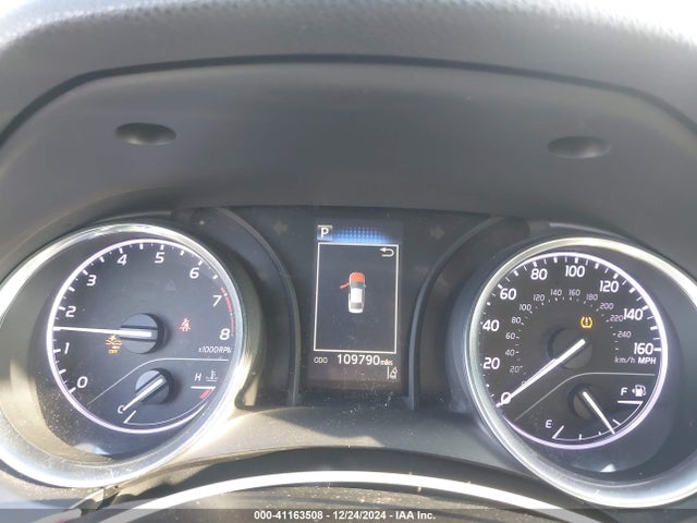 4T1B11HK5JU114079 Toyota CAMRY SE