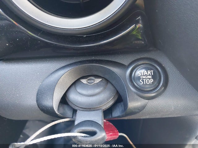 2009 MINI COOPER S CLUBMAN WMWMM33579TP91893 Photo 10