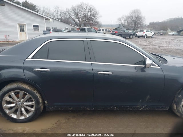 2C3CCAKG8GH344092 Chrysler 300c Awd
