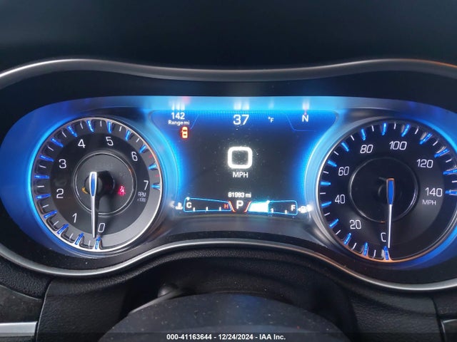 2C3CCAKG8GH344092 Chrysler 300c Awd