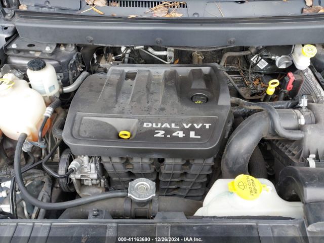 3C4PDCAB9JT519833 Dodge JOURNEY SE
