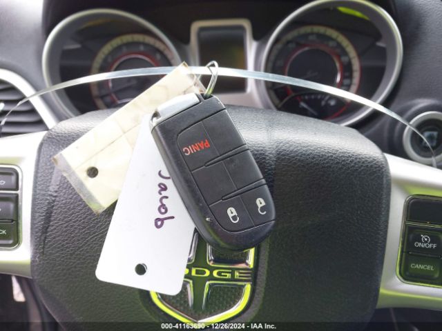 3C4PDCAB9JT519833 Dodge JOURNEY SE