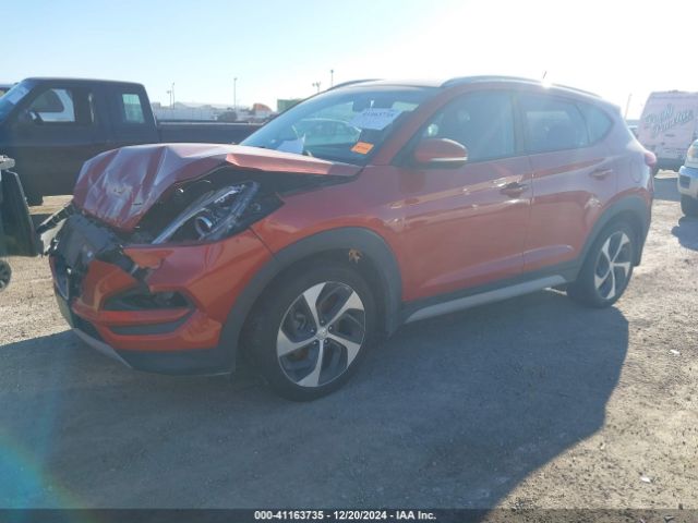 KM8J33A28HU479863 Hyundai Tucson Sport