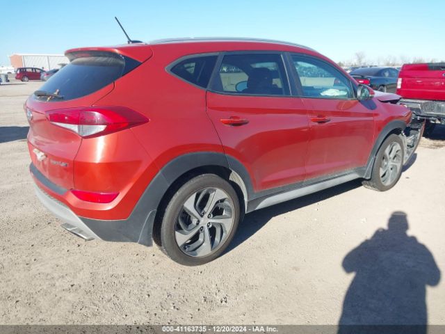 KM8J33A28HU479863 Hyundai Tucson Sport