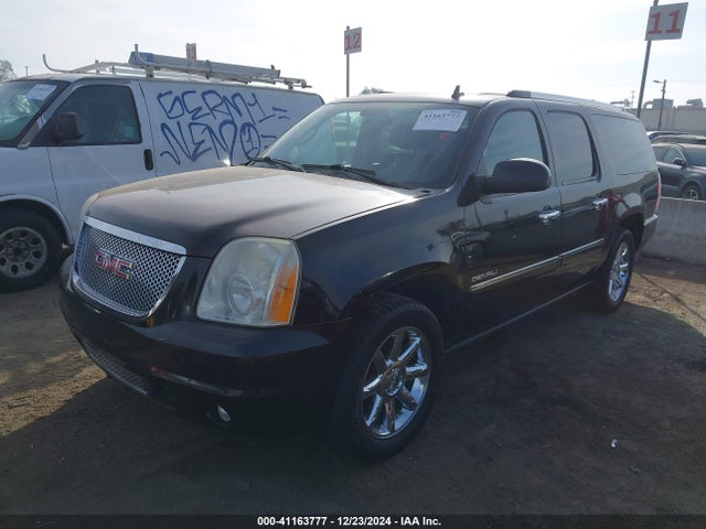 41163777 :رقم المزاد ، 1GKS2MEF3BR189351 vin ، 2011 Gmc Yukon Xl 1500 Denali مزاد بيع