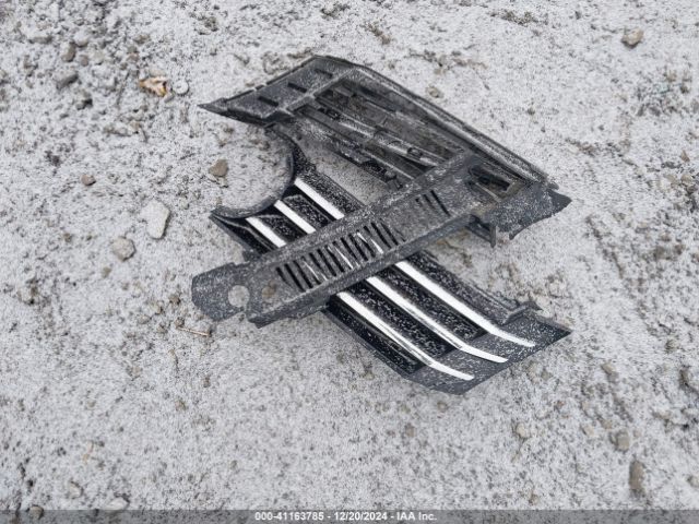 1VWAT7A37FC099028 Volkswagen Passat 1.8t S