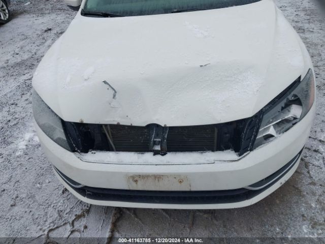 1VWAT7A37FC099028 Volkswagen Passat 1.8t S