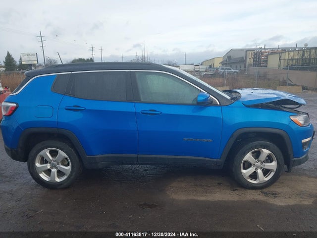 3C4NJDBB0JT192081 Jeep Compass Latitude 4x4