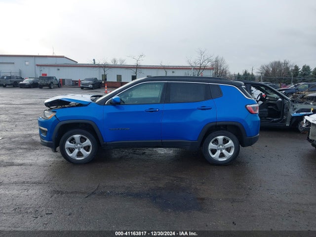 3C4NJDBB0JT192081 Jeep Compass Latitude 4x4