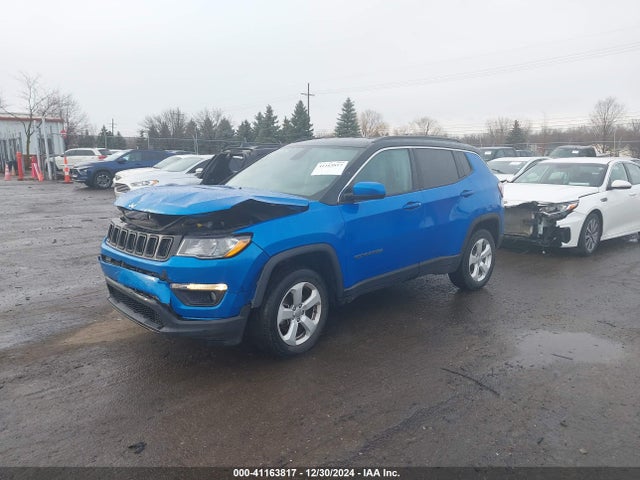 3C4NJDBB0JT192081 Jeep Compass Latitude 4x4