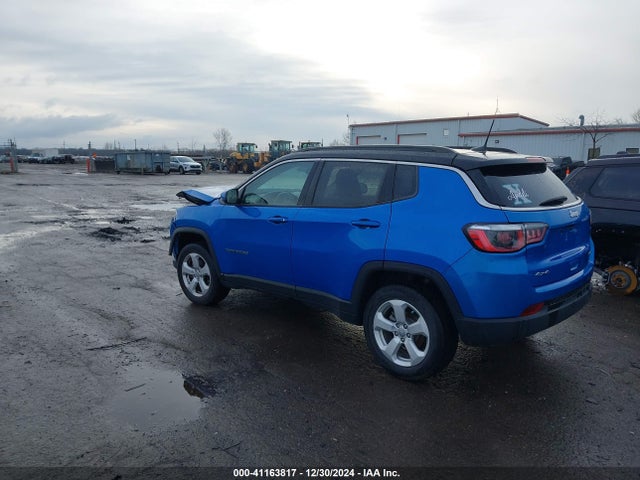 3C4NJDBB0JT192081 Jeep Compass Latitude 4x4