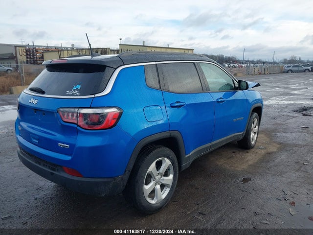 3C4NJDBB0JT192081 Jeep Compass Latitude 4x4