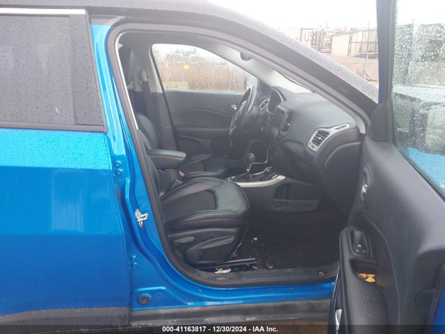 3C4NJDBB0JT192081 Jeep Compass Latitude 4x4