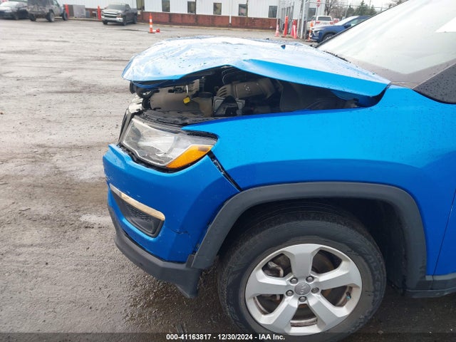 3C4NJDBB0JT192081 Jeep Compass Latitude 4x4