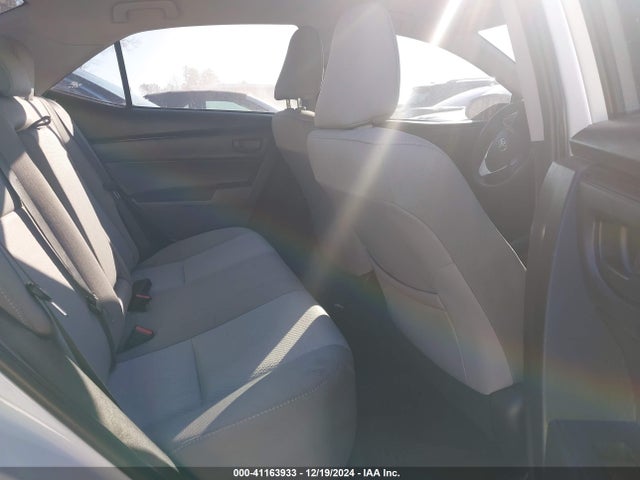 Toyota COROLLA L 2017 5YFBURHE2HP583738 Image 8