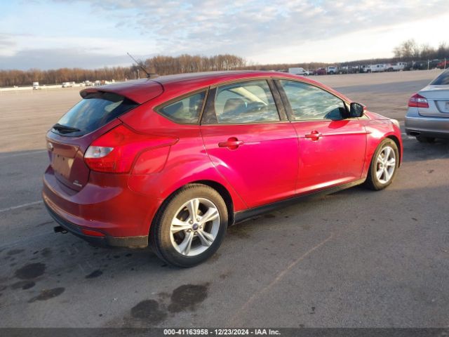 1FADP3K29EL429064 Ford FOCUS SE