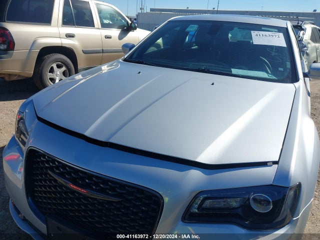 Chrysler 300 300s 2023 2C3CCABG8PH613837 Image 6