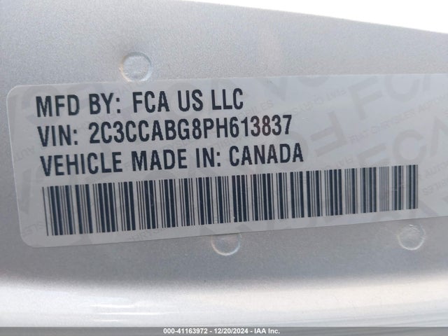 Chrysler 300 300s 2023 2C3CCABG8PH613837 Image 9