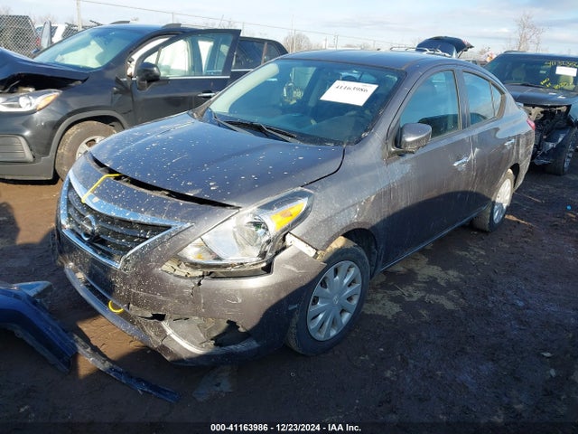 3N1CN7AP4JL881599 Nissan Versa 1.6 Sv