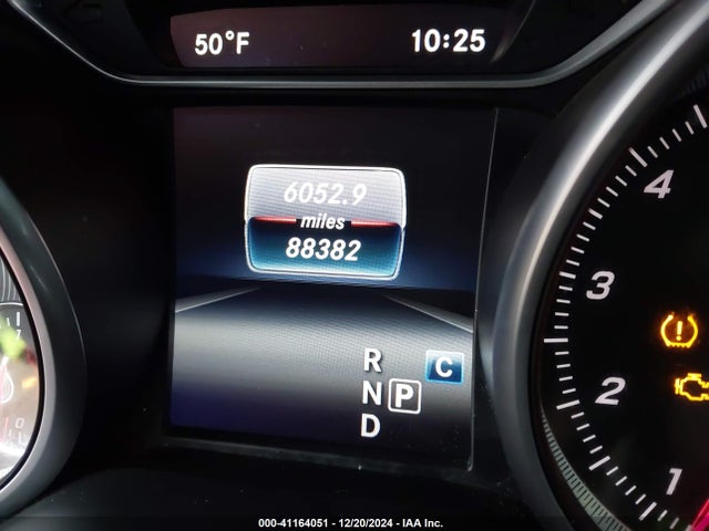 WDDSJ4GB8JN501135 Mercedes-Benz CLA 250 4MATIC