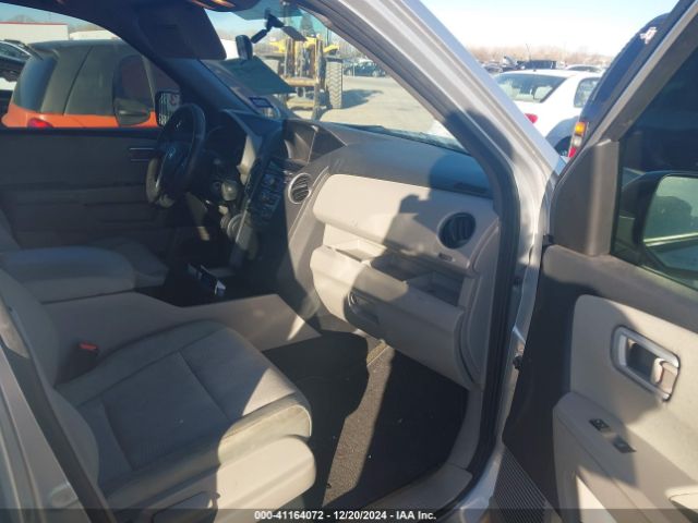 5FNYF3H28FB023464 Honda PILOT LX