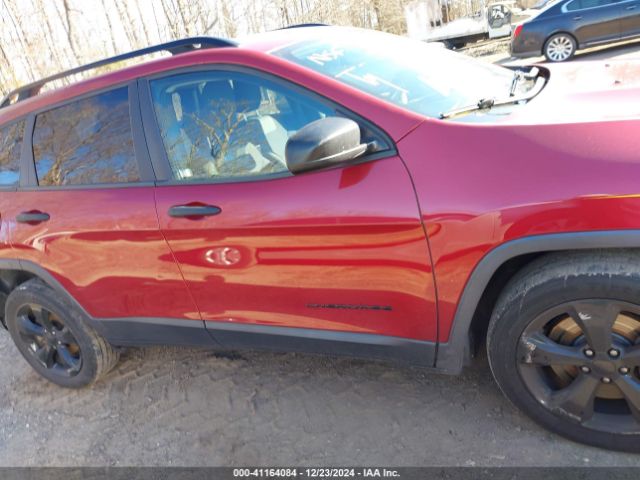 1C4PJLAB4HW577233 Jeep Cherokee Altitude Fwd