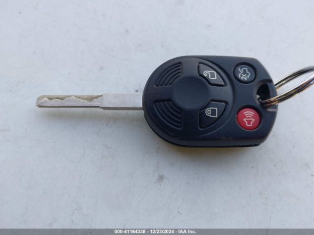 1FADP3M24JL233640 Ford FOCUS SEL