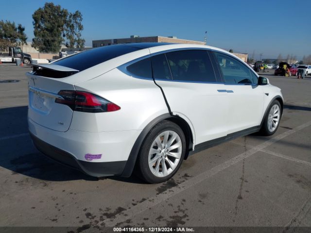 5YJXCAE23JF138155 Tesla Model X 100d/75d/p100d