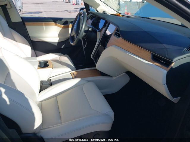 5YJXCAE23JF138155 Tesla Model X 100d/75d/p100d