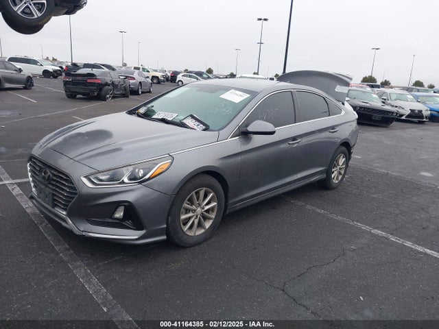 Hyundai SONATA SE 2018 5NPE24AF0JH692503 Image 18