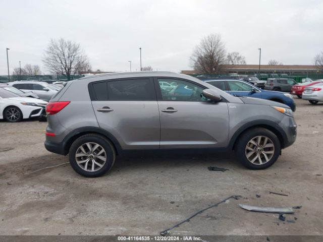 KNDPBCAC5E7657586 KIA Sportage Lx