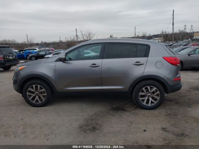 KNDPBCAC5E7657586 KIA Sportage Lx