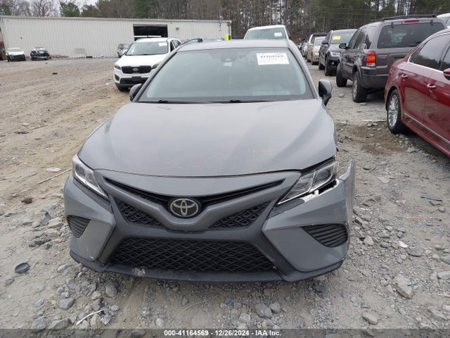 4T1B11HK7JU124886 Toyota CAMRY SE