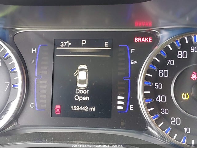 Chrysler 200 Touring 2017 1C3CCCFB3HN507976 Image 15