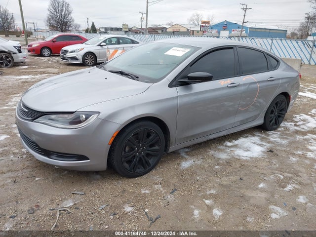 1C3CCCFB3HN507976 Chrysler 200 Touring